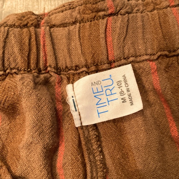 M (8-10) Brown and Pink stripped shorts - Picture 2 of 2